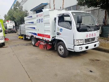 上海防撞緩沖車 守護(hù)城市交通安全的移動堡壘
